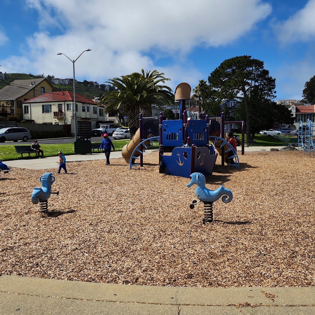 Lincoln Park 1