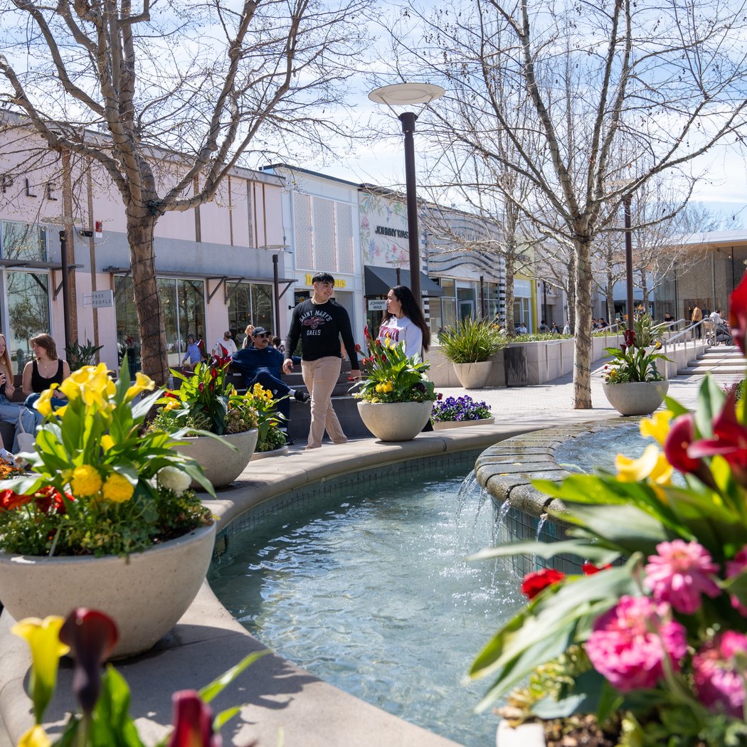 Broadway Plaza 2