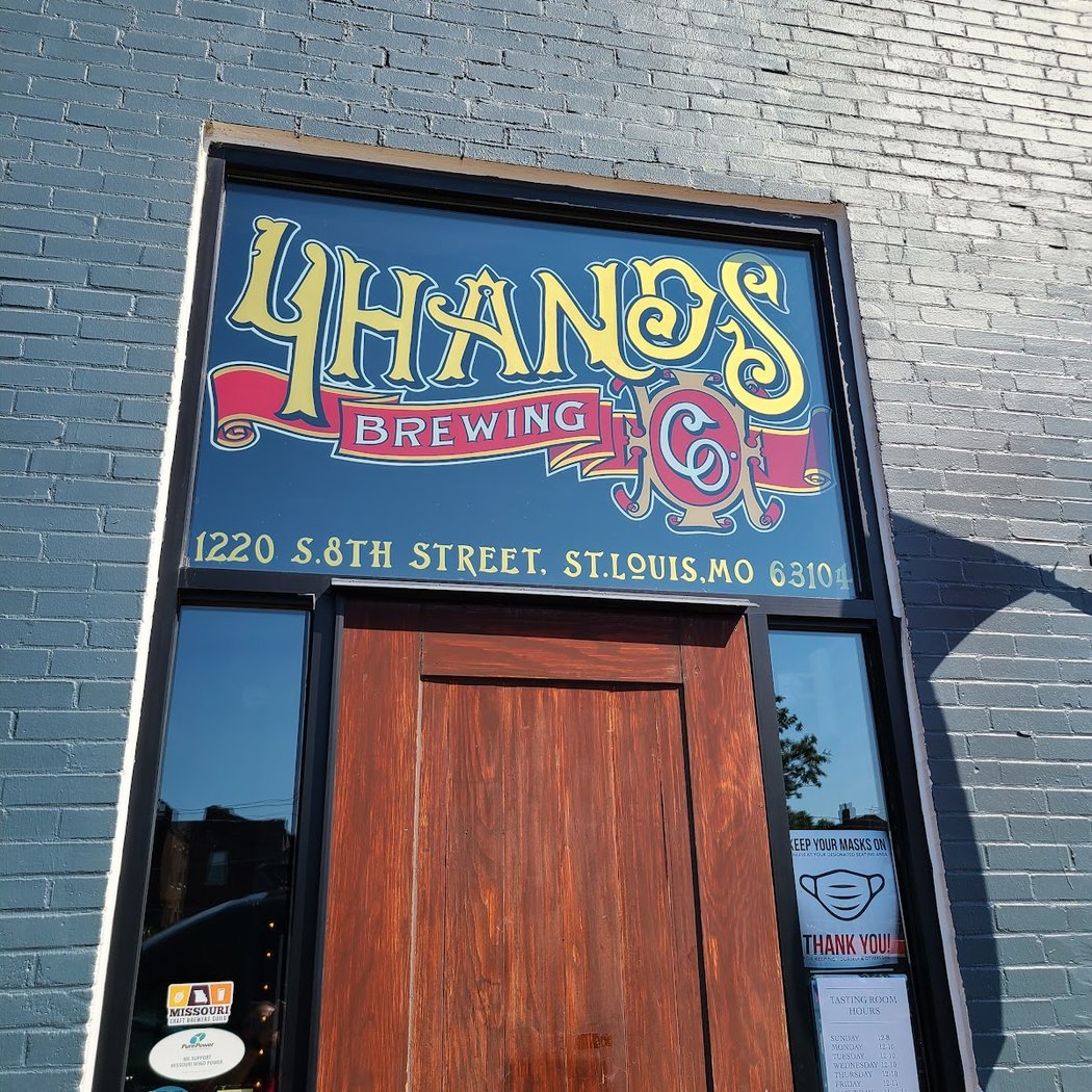 4 Hands Brewing Company 4