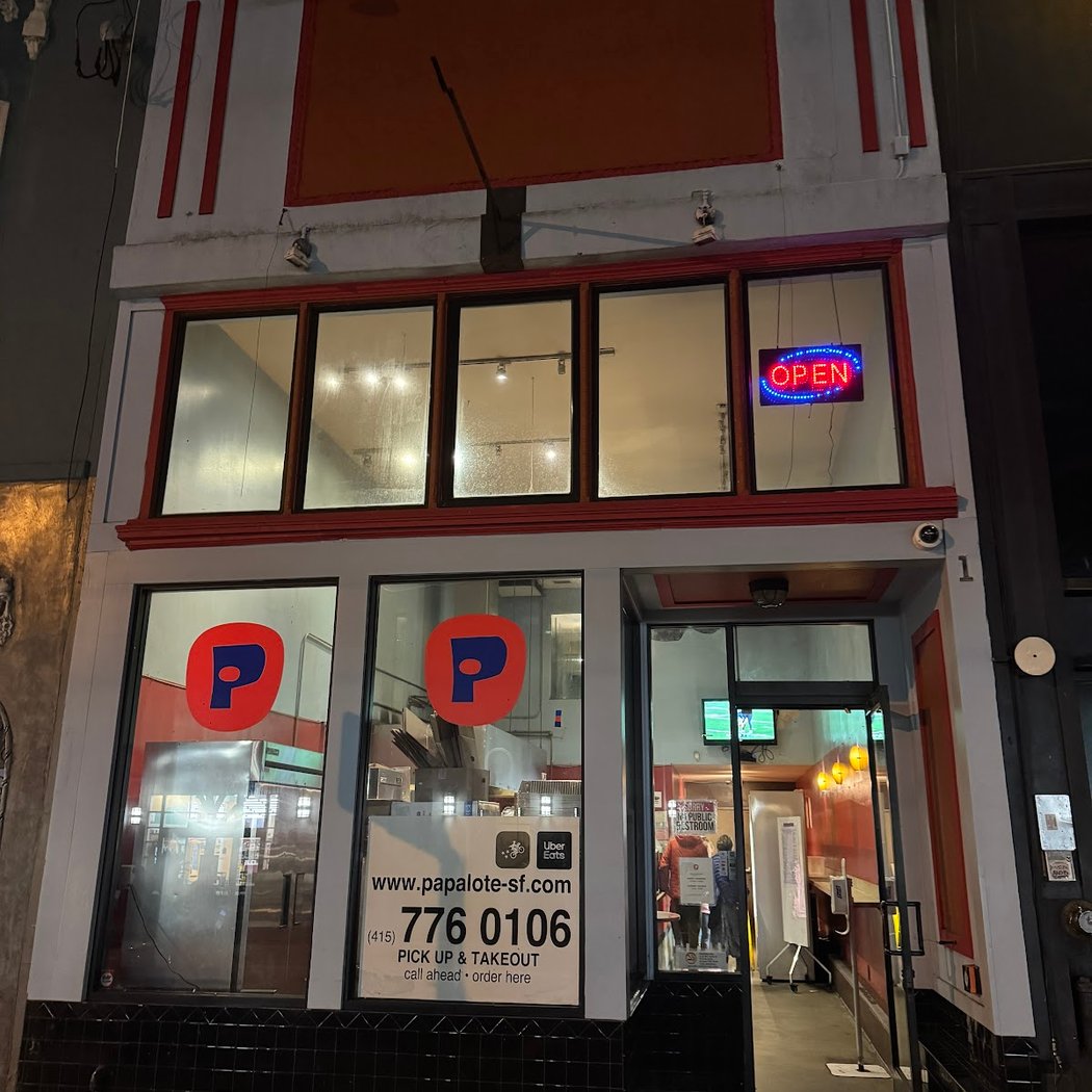 Papalote Mexican Grill 3