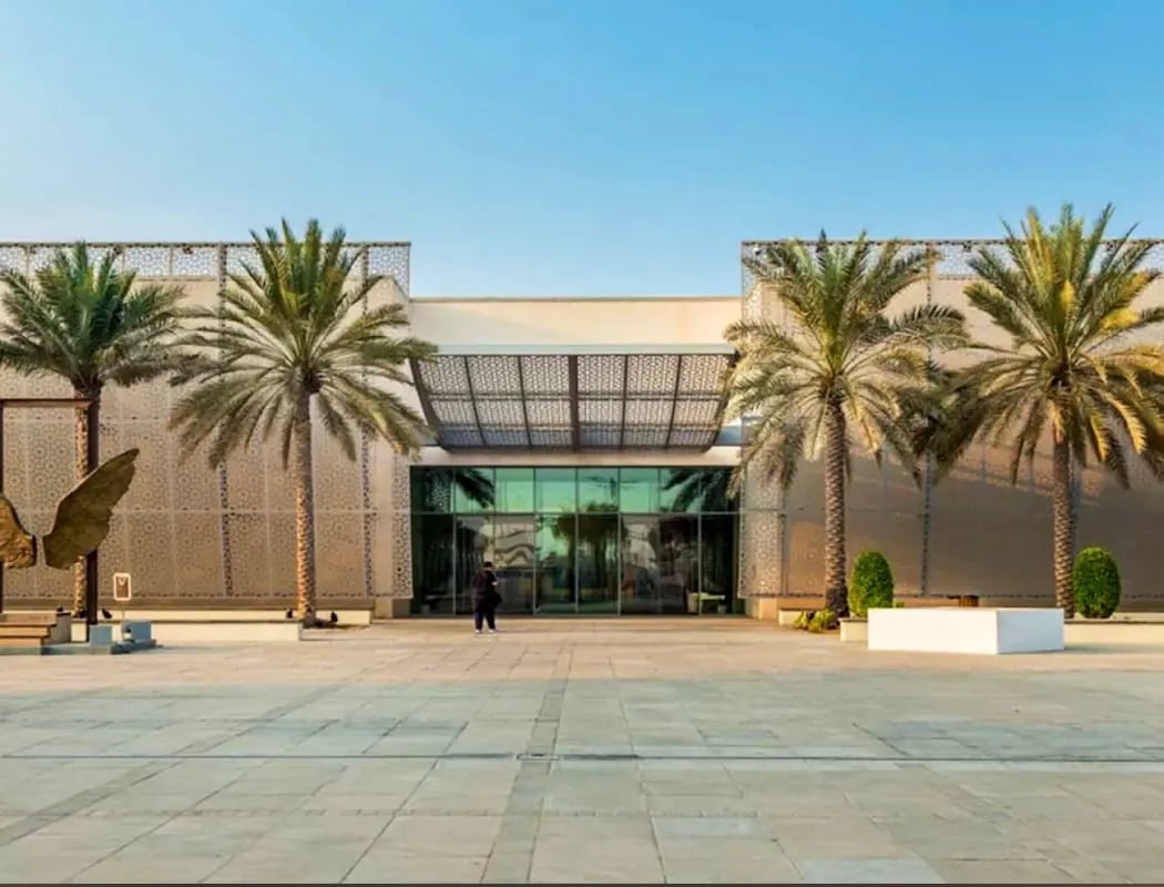 Abu Dhabi Art 2