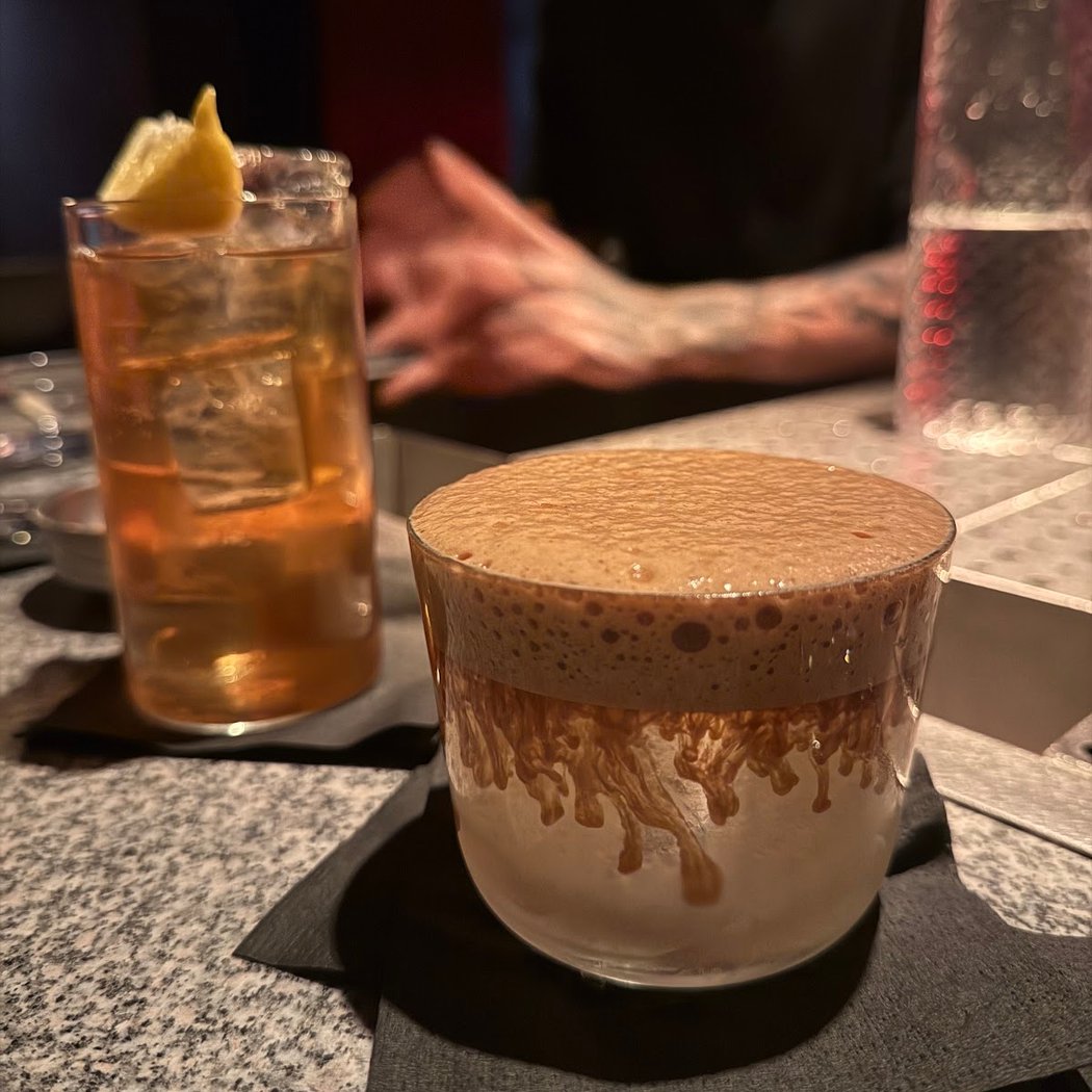 Bar FLUID