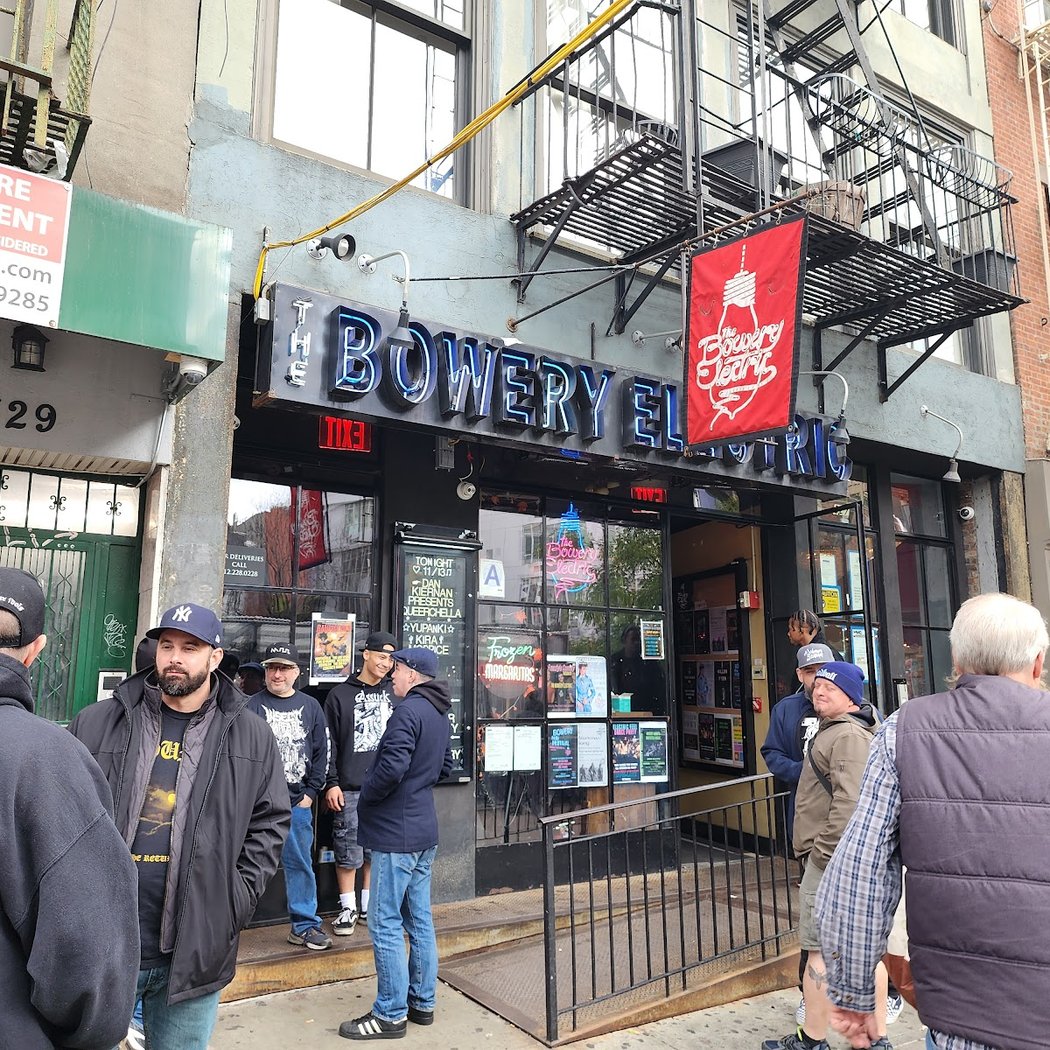 Joey Ramone Place 2