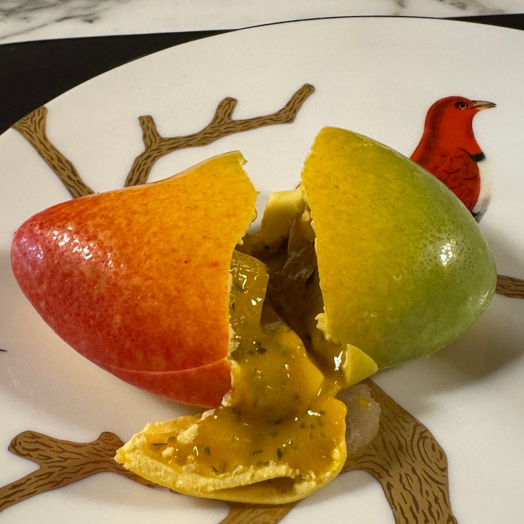 Tea Time at Restaurant Le Dalí 1