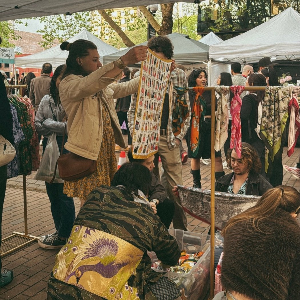 Occidental Square Flea 3