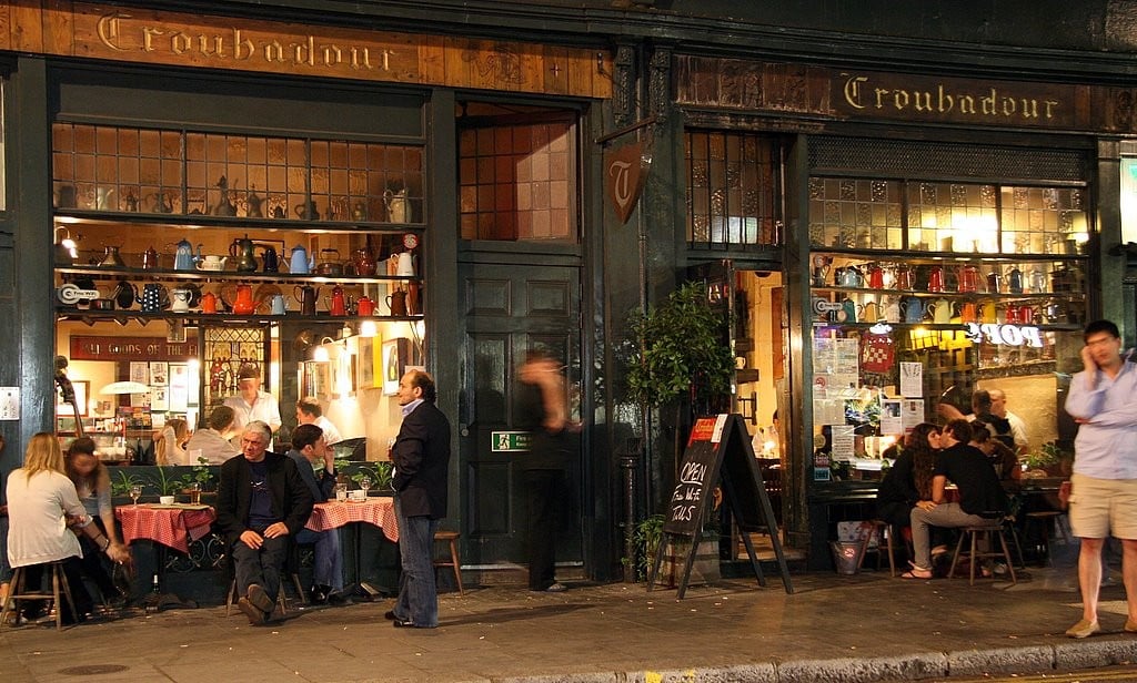 Troubadour 2