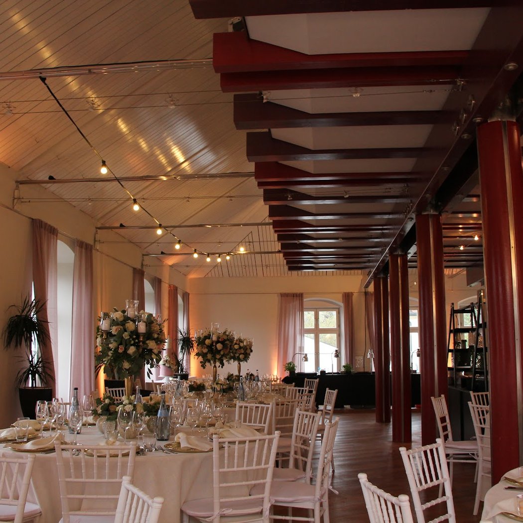 Exklusive Eventlocation - Schlosspalais No. 1 2