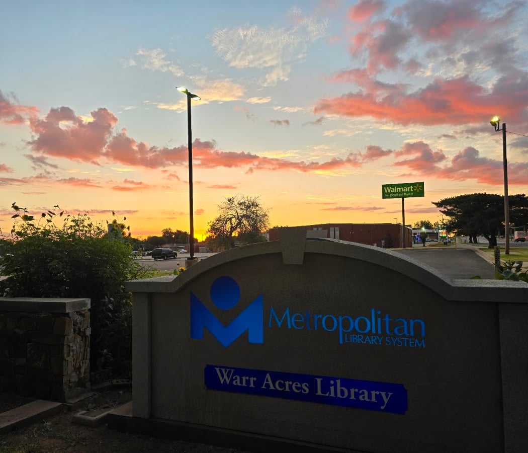 Warr Acres Library - Metropolitan Library System 1