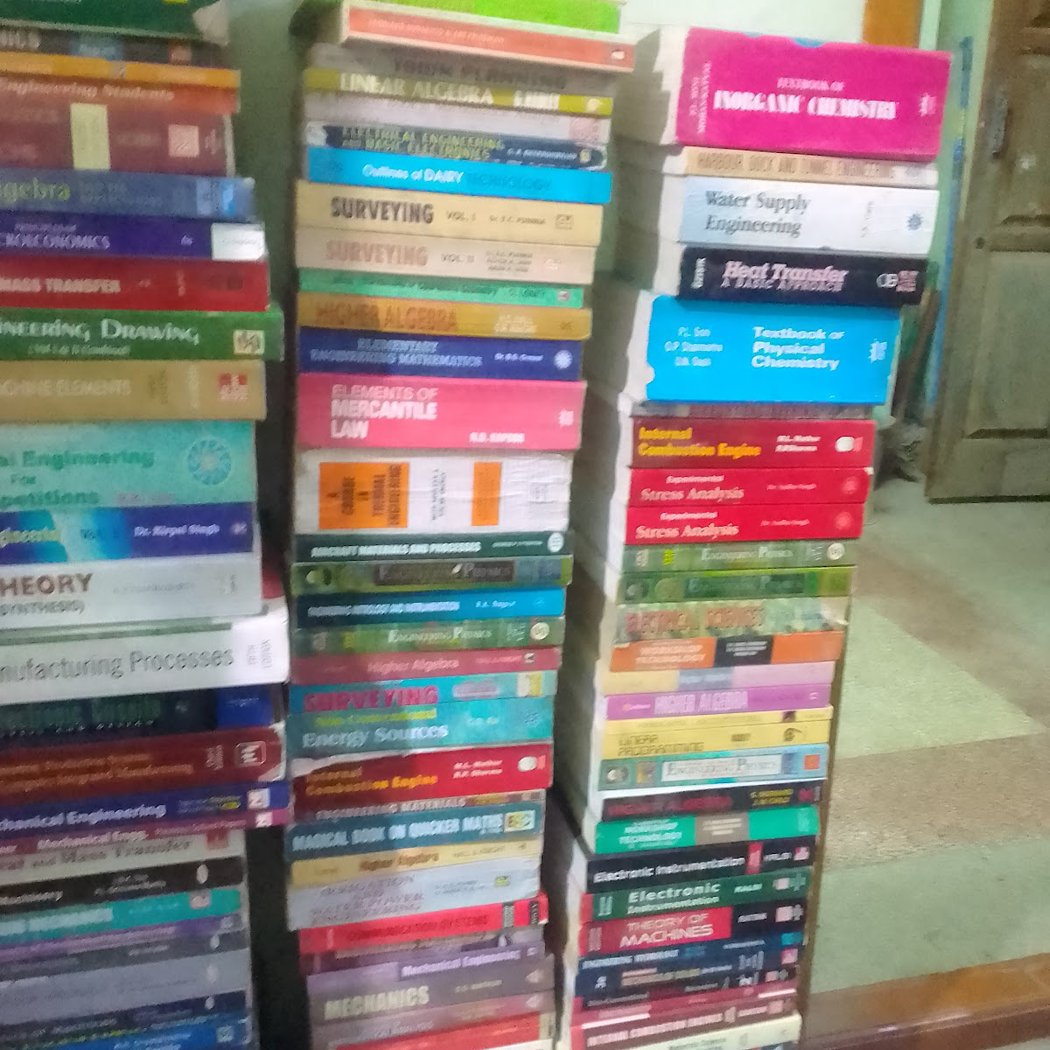 BOOK WORLD - SECOND HAND BOOK SELLER AND BUYER 3