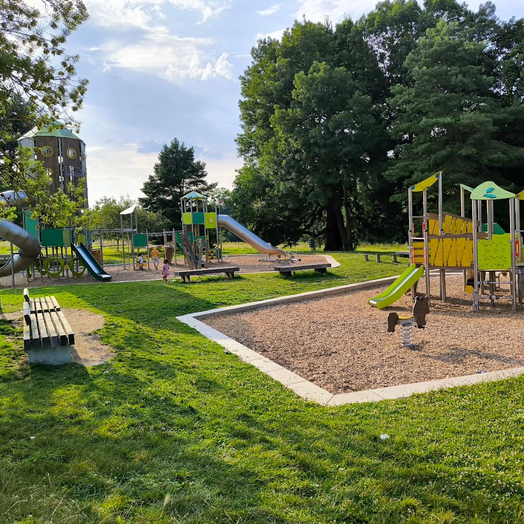Aire de jeux pour les enfants 1