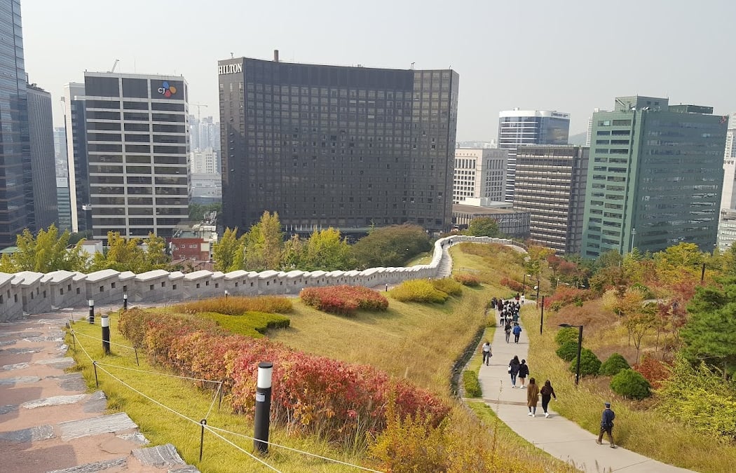 Namsan Baekbeom Square 2