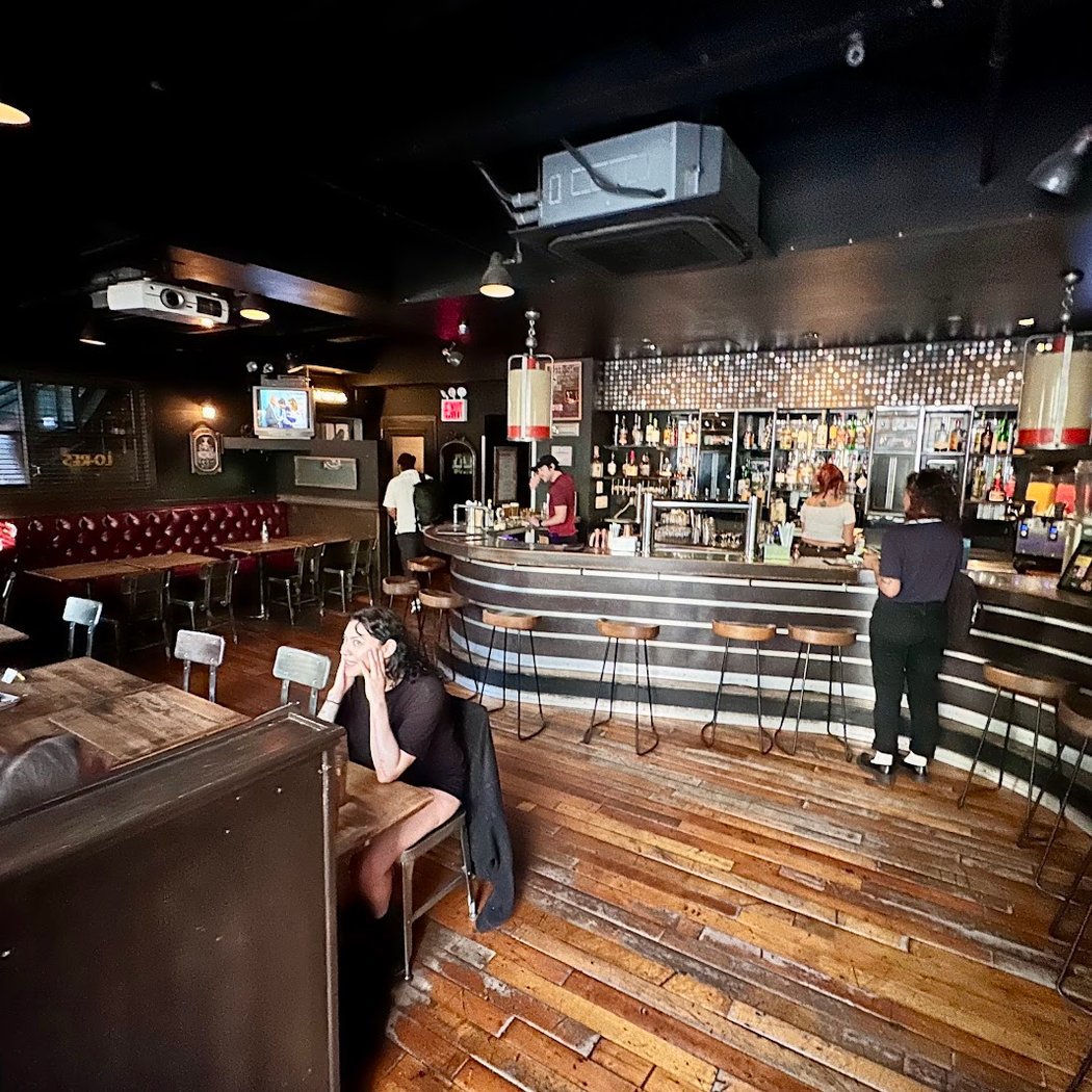 Lo-Res Bar 4