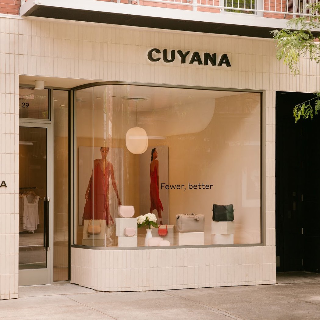 Cuyana 2