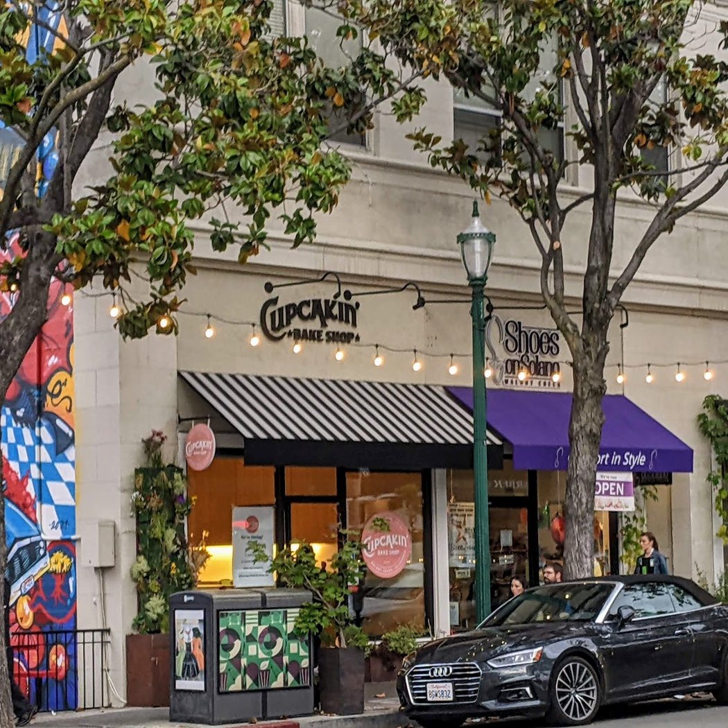Cupcakin' Bake Shop 2
