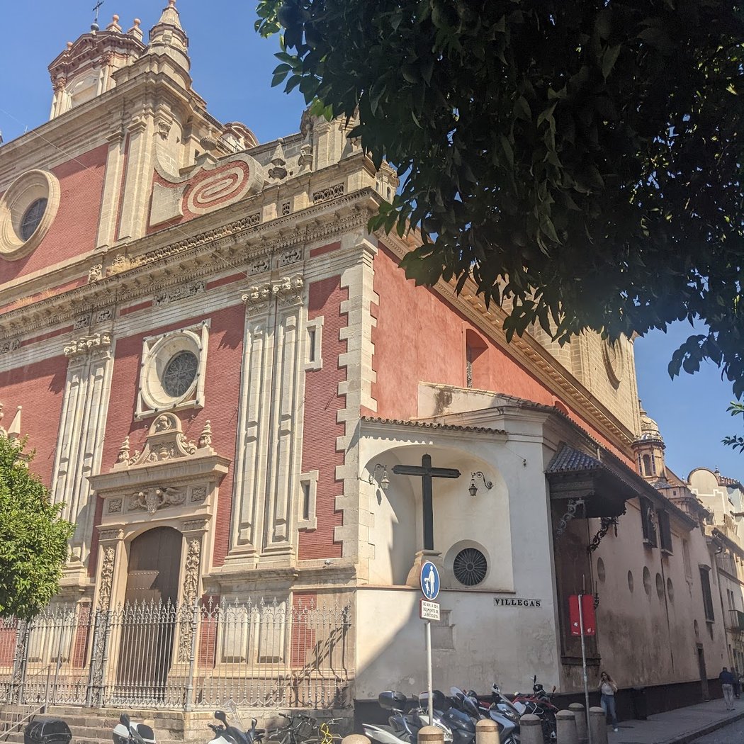 Pl. del Salvador 3