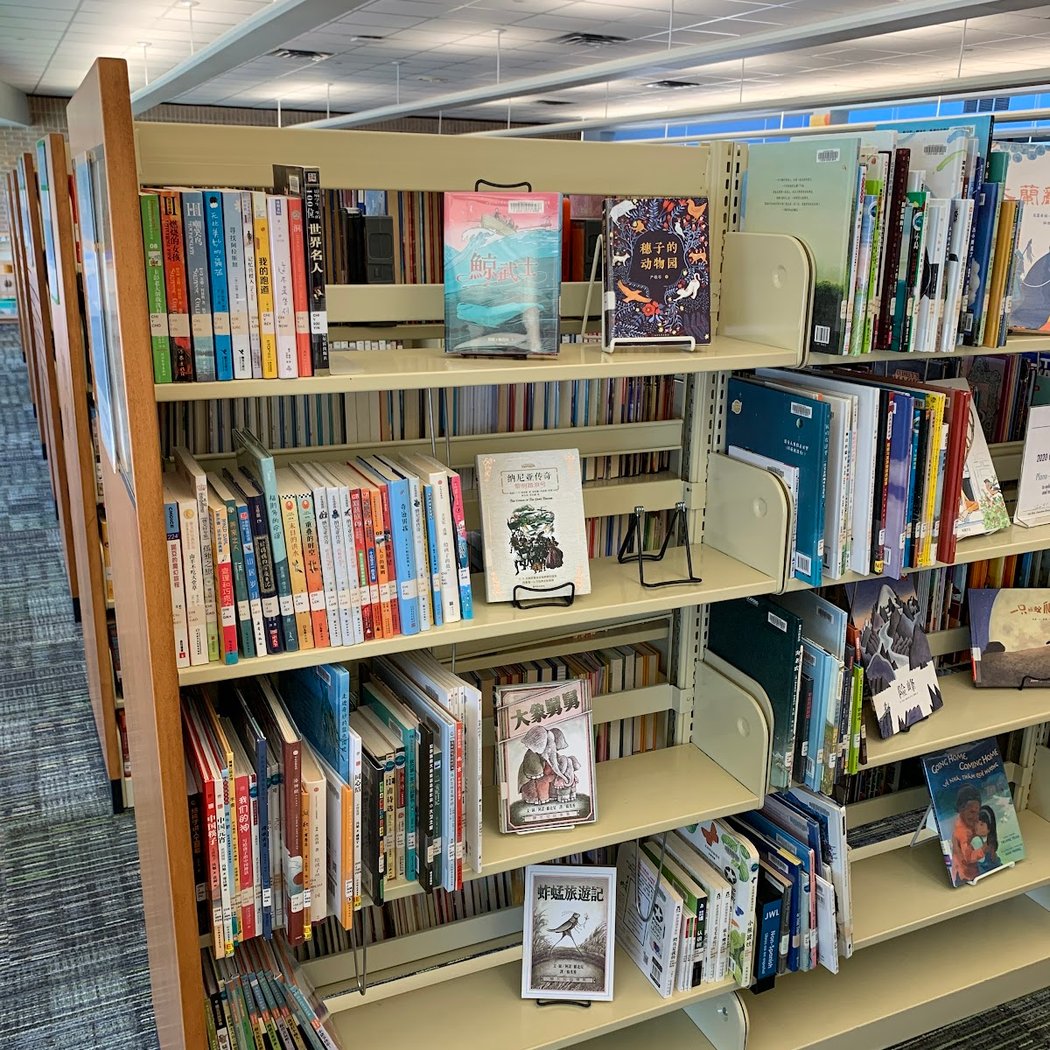 Schimelpfenig Library 3