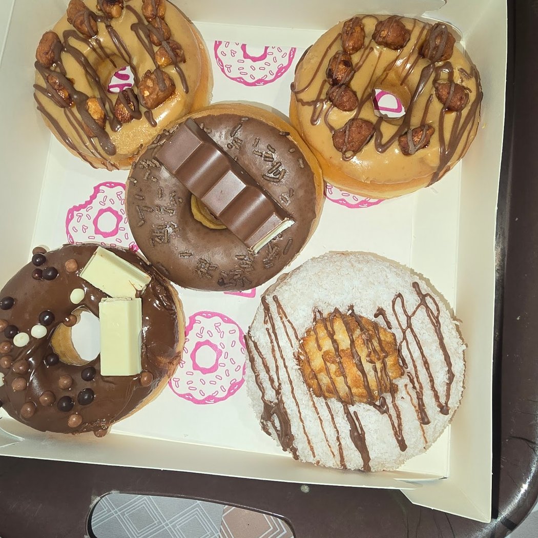 Dreams Donuts 3