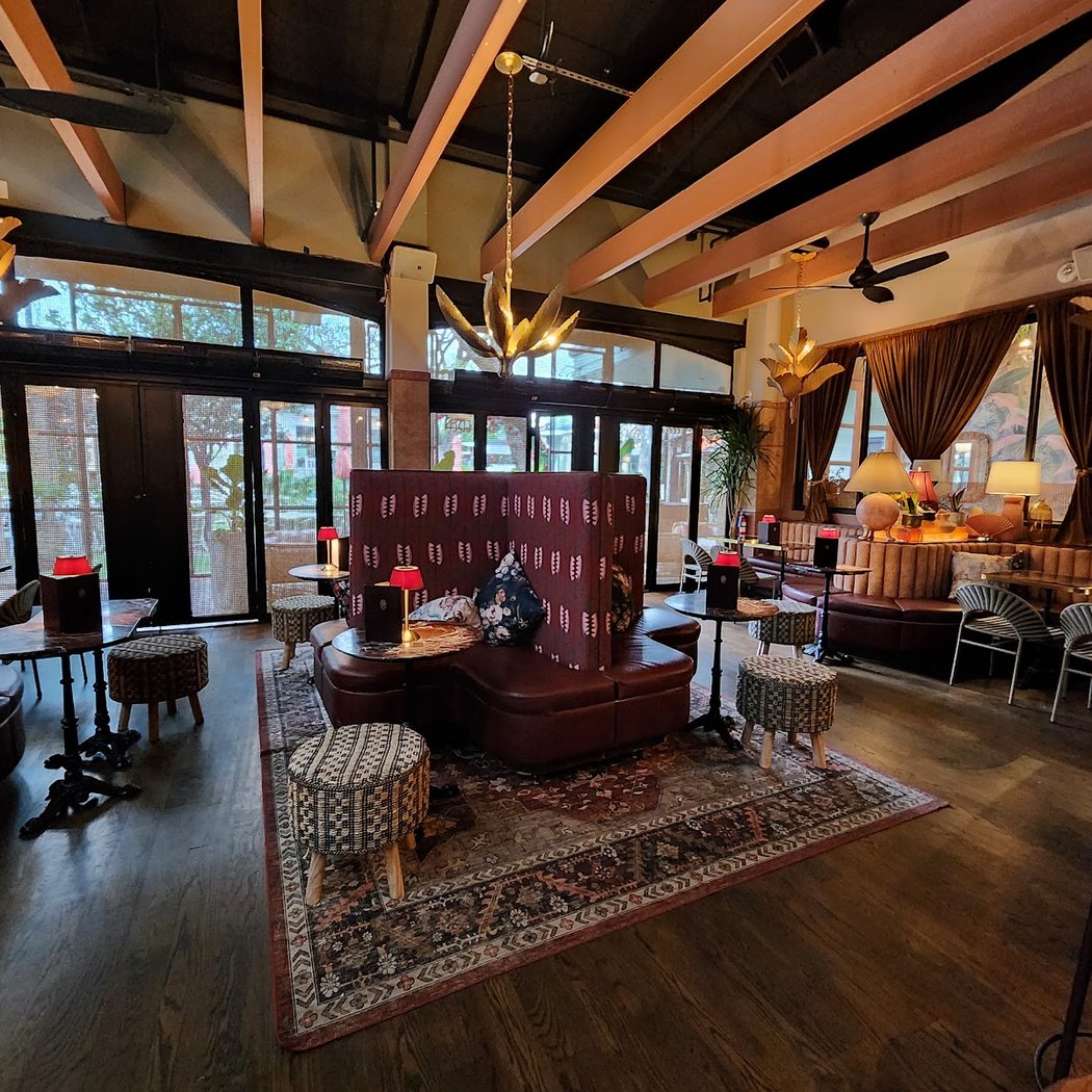 Bar Eden 3