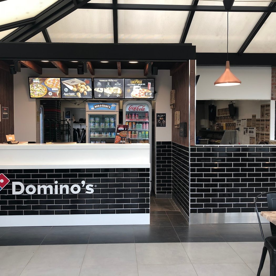 Domino's Touques 2