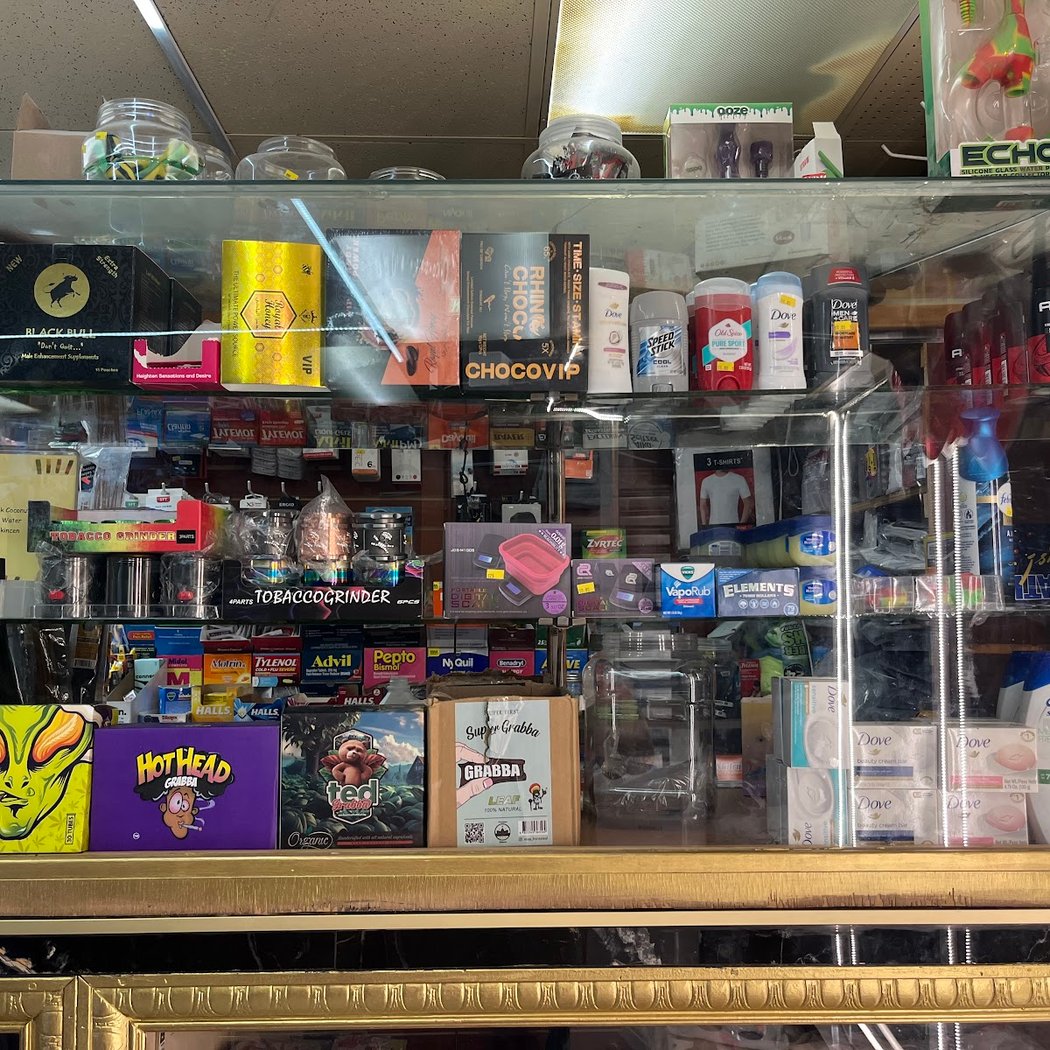 Goldback Deli & Market 2