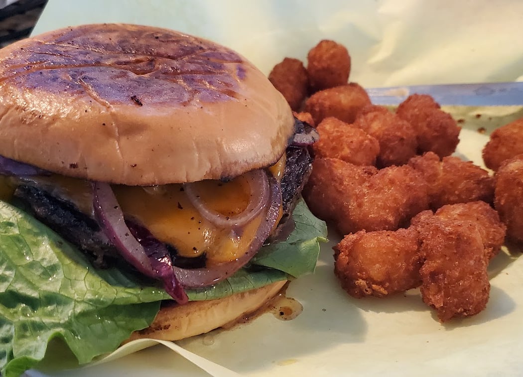 Tony P's Park Ave Bar & Grill 5