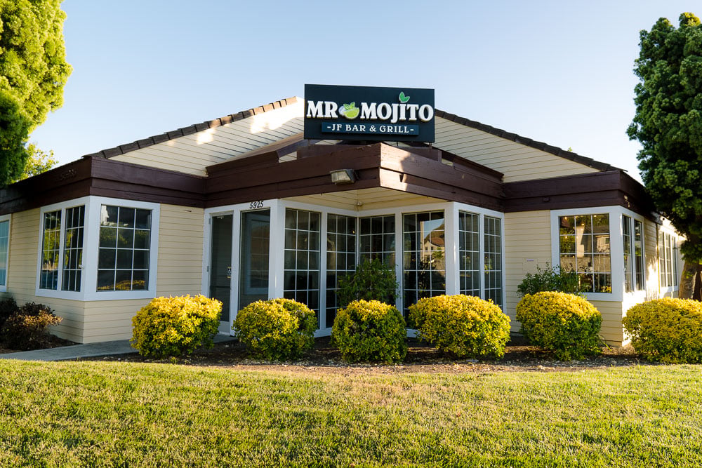 Mr. Mojito Bar & Grill 2