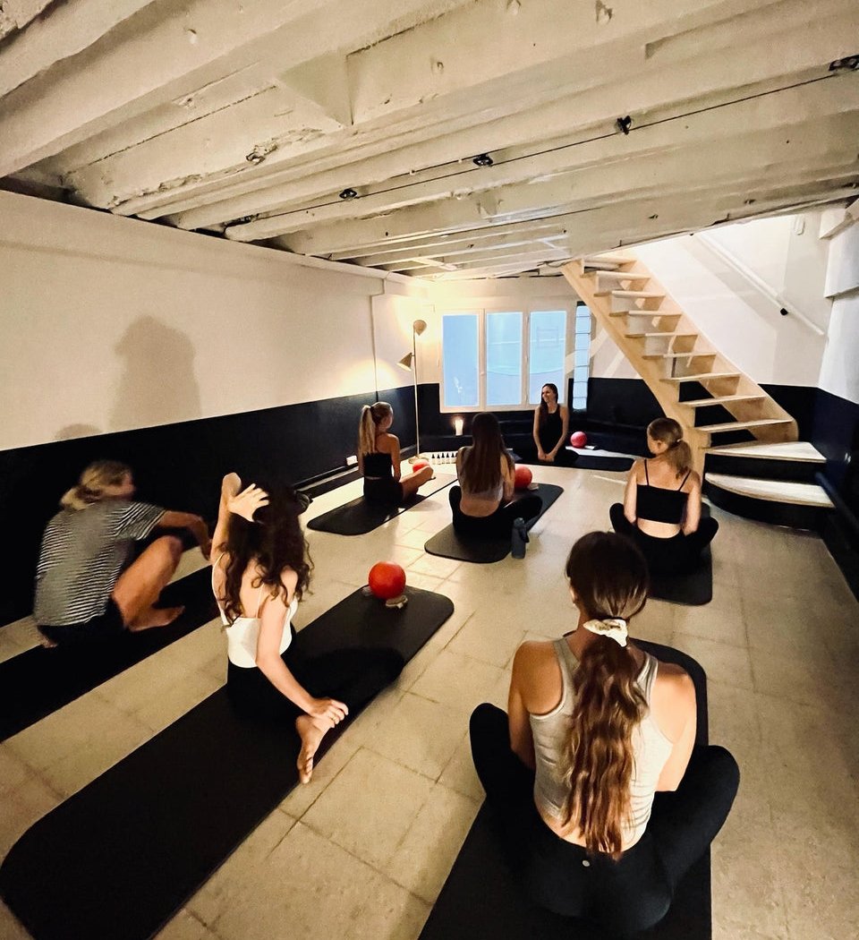 Pilates Intro with Calma Studio + Prism