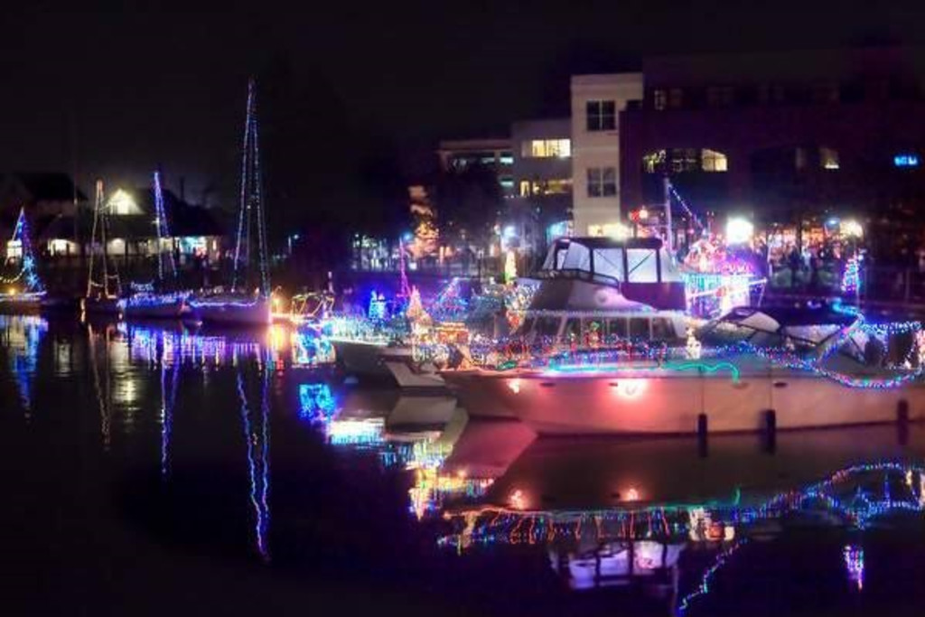 Lighted Boat Parade 2