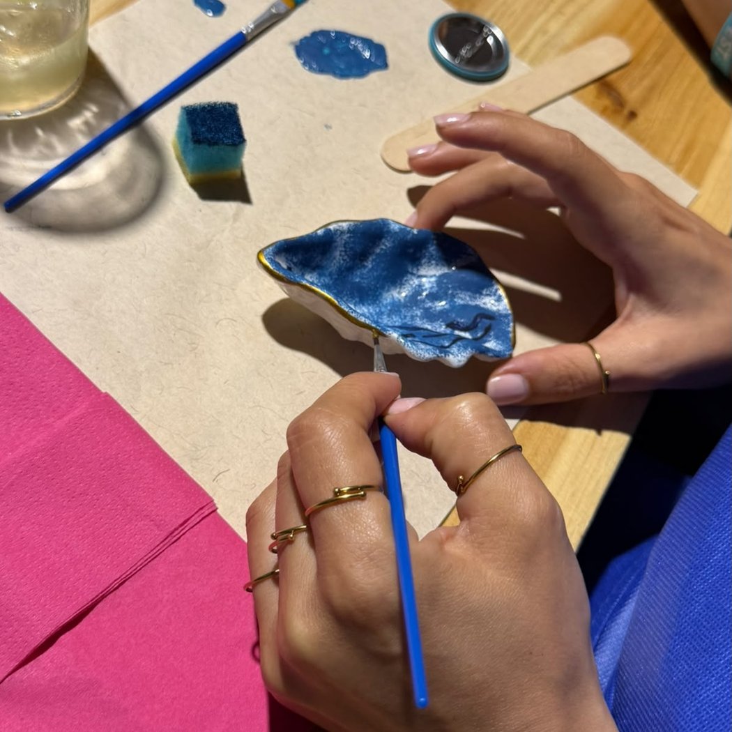 Decorazione di bowl in ceramica