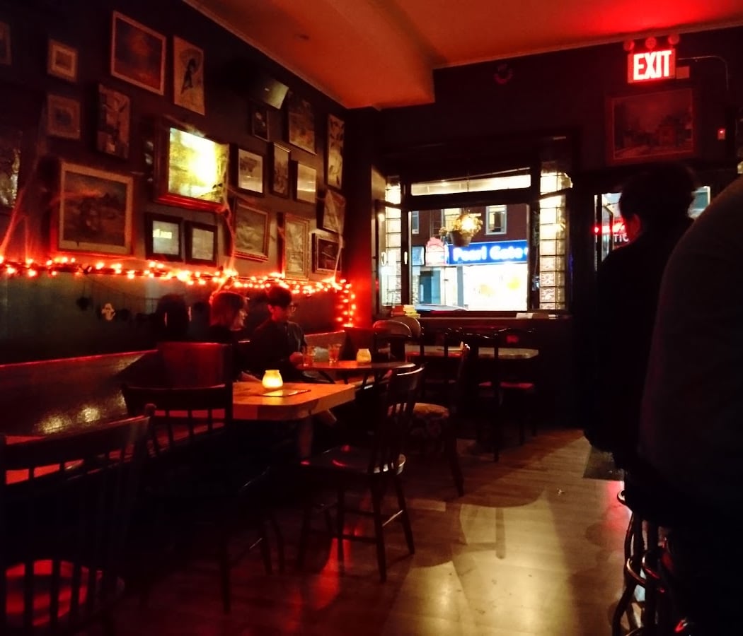 Skylark Trivia Night