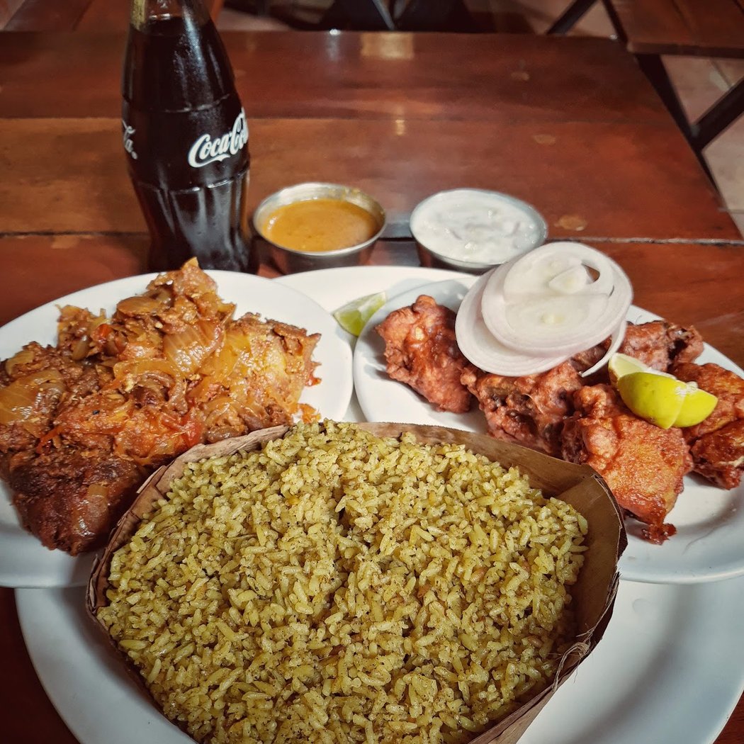 Huliyappas Donne Biryani 1