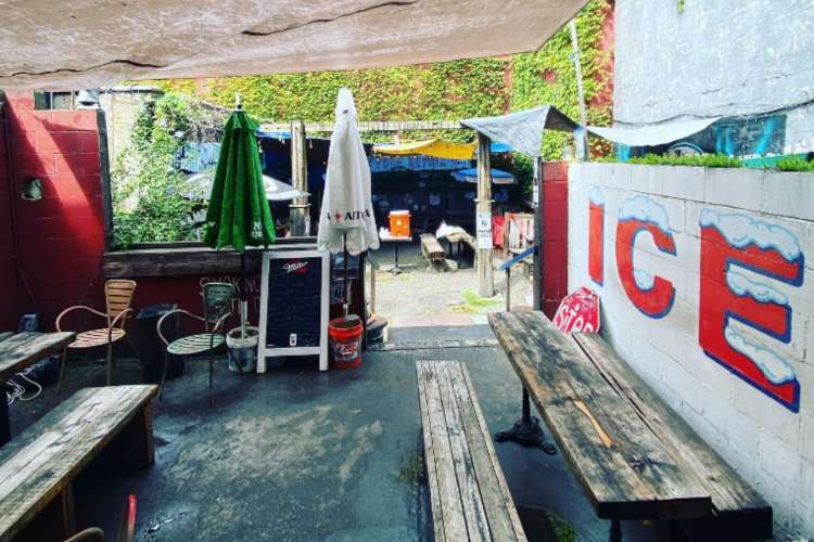Brooklyn Ice House 4
