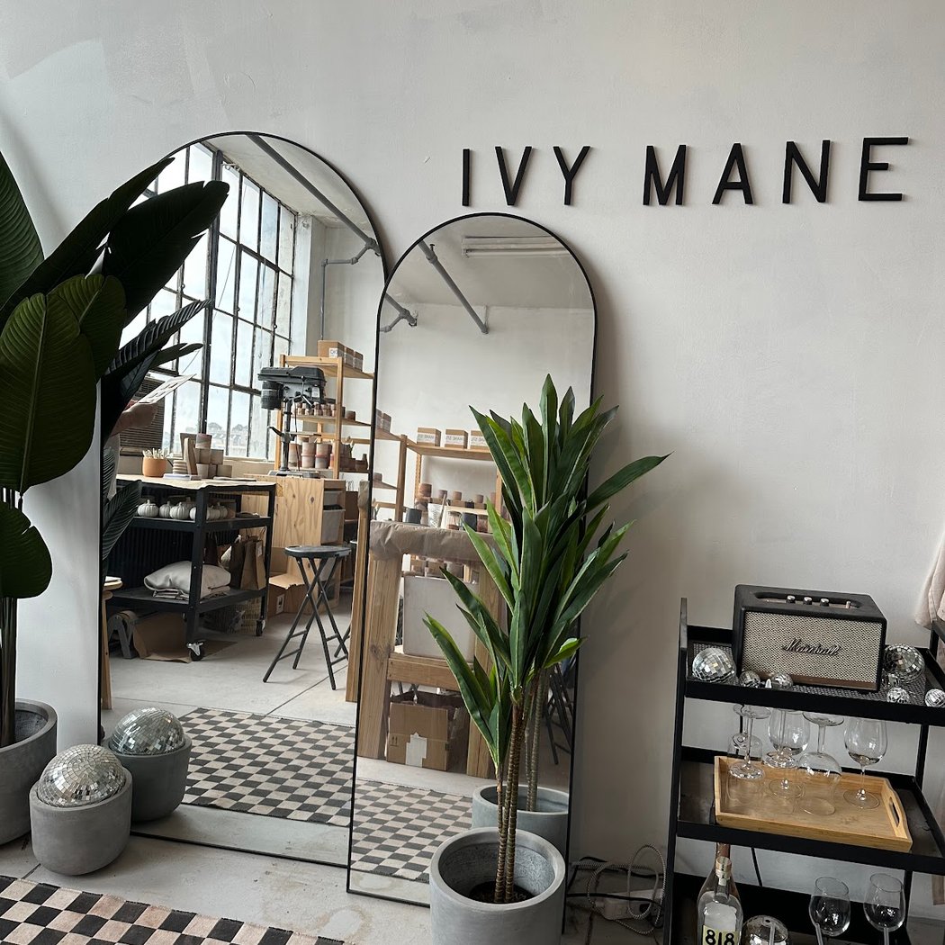 Ivy Mane 3