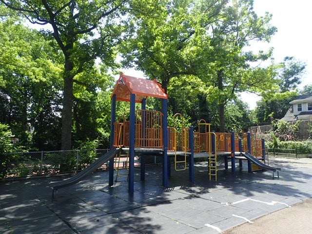 Liotti Ikefugi Playground 1