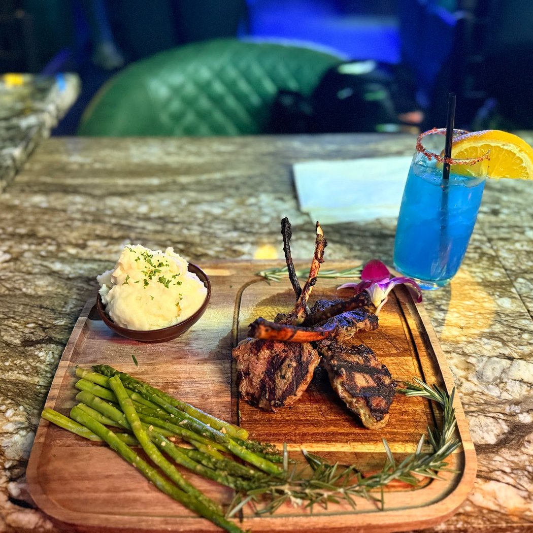 Utopia Restaurant at the Underground Atlanta 3