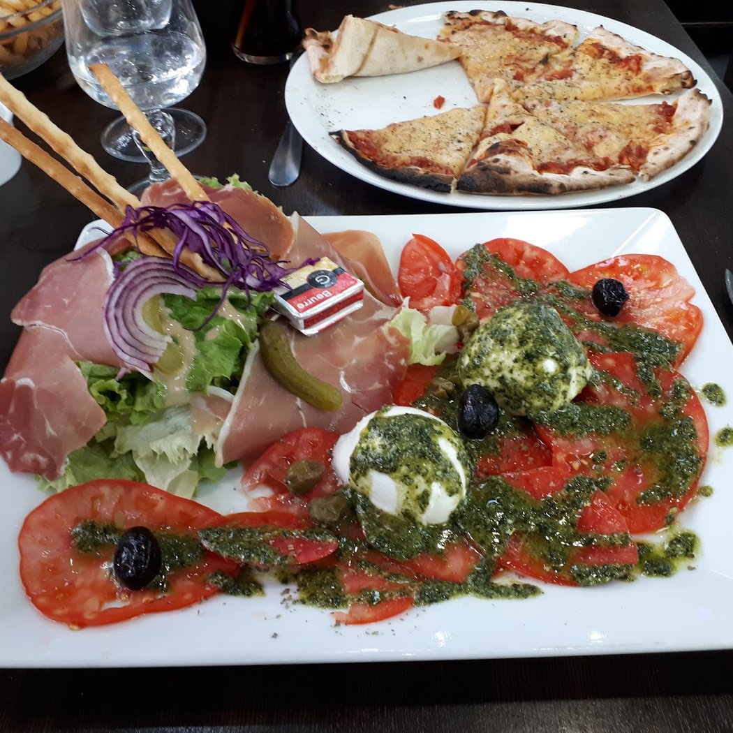 Restaurant Pizzeria La Boucle 1
