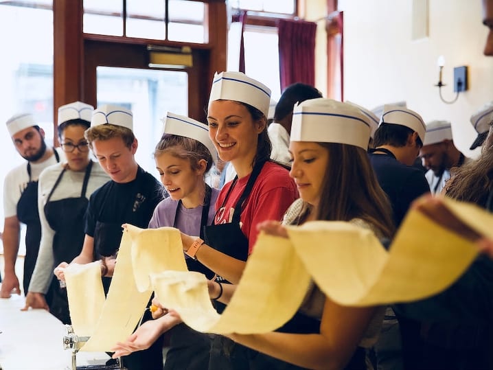 Cooking Class - Ice-Cream Decorating for Kids 1