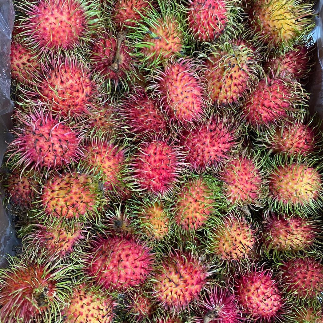 Peach farm market 1