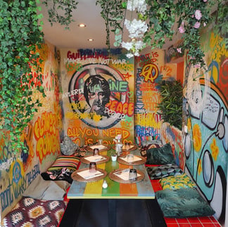 Le Hippie Chic Café 3