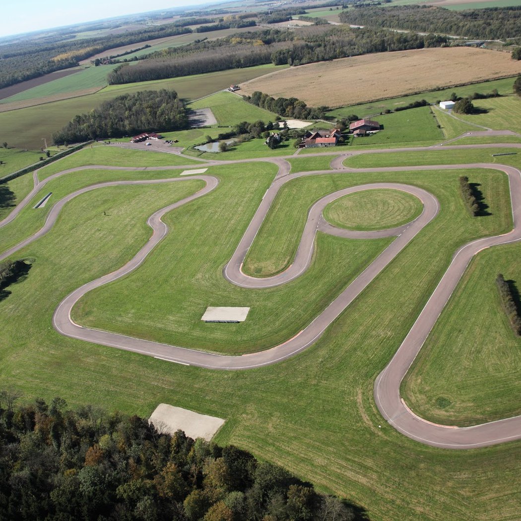 Stage de Pilotage Nissan 1