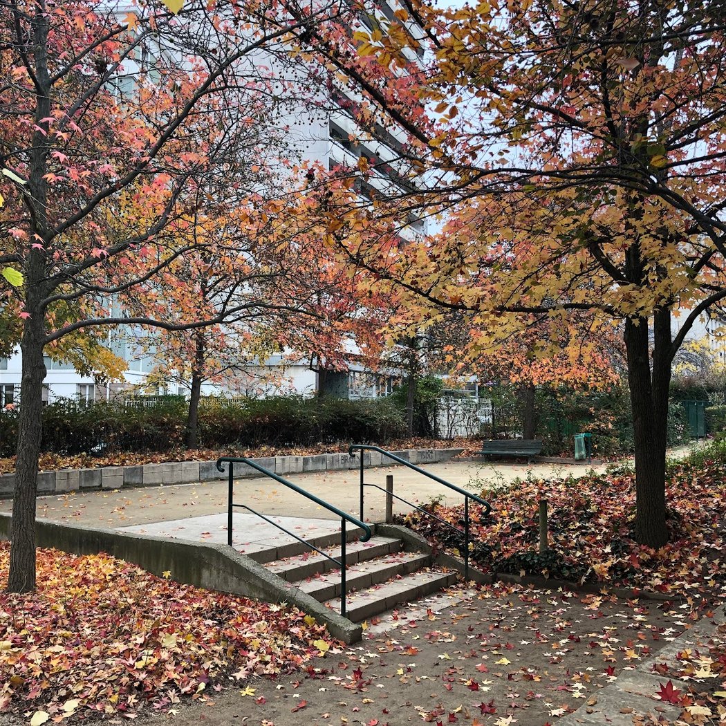 Pierre-Adrien Dalpayrat Garden 3