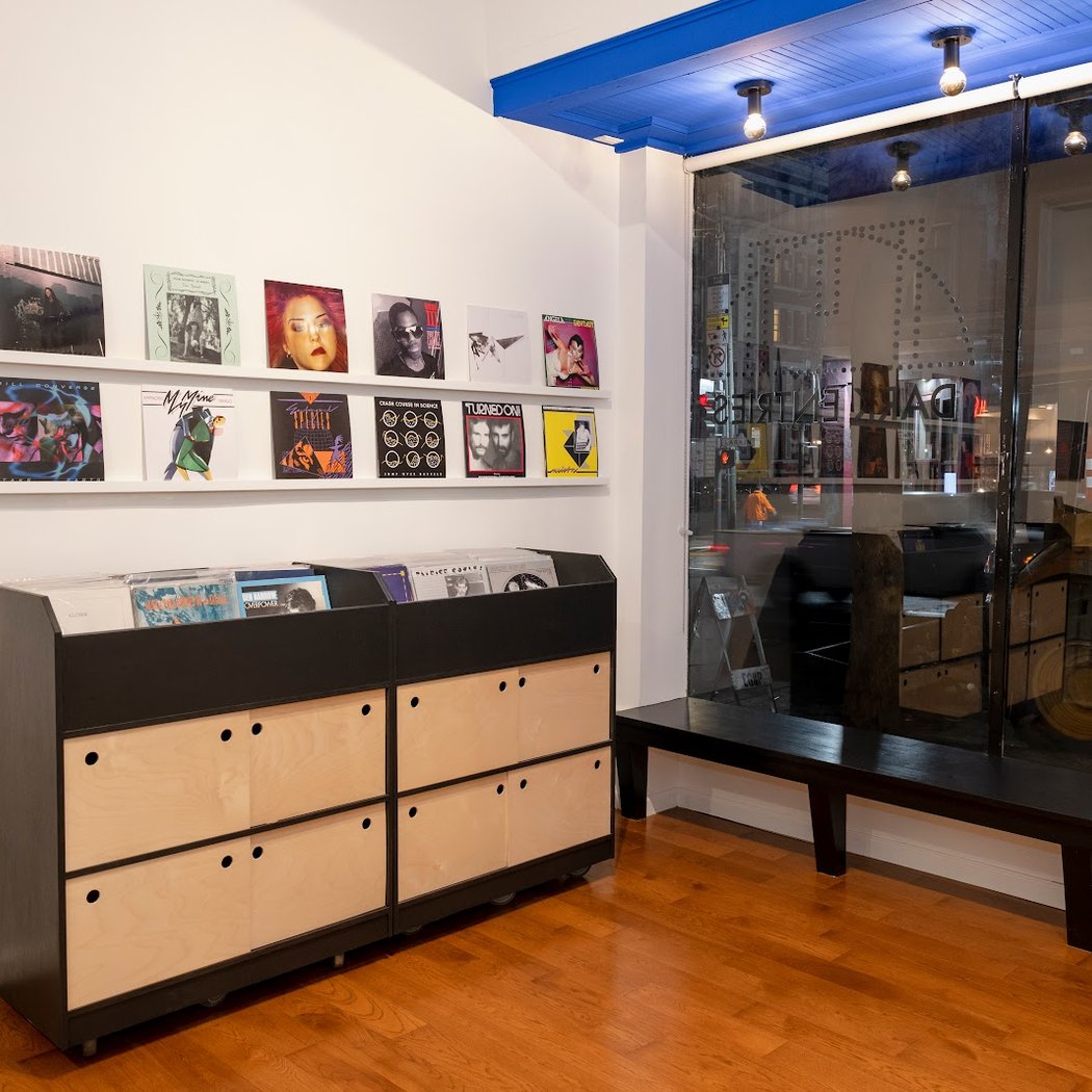Dark Entries Shop 3 Year Anniversary 2