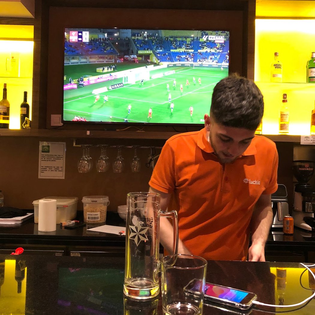 Luckia Sport Café 1