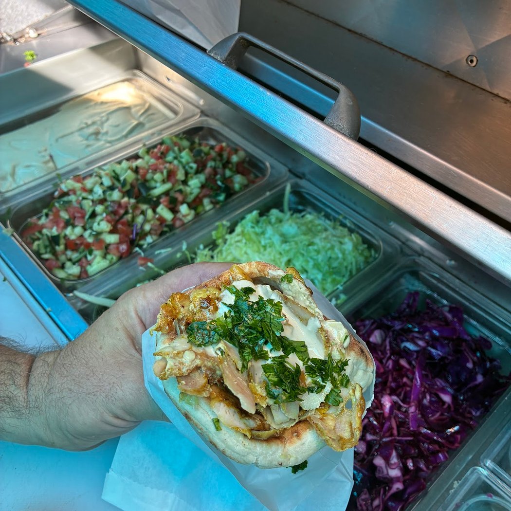 Hummus Bodega Food Truck 1