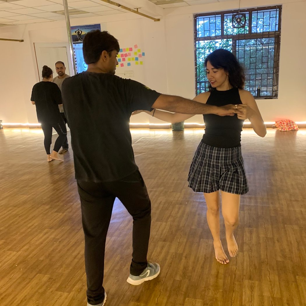 Salsa & Bachata Dance Workshop for Beginners 2