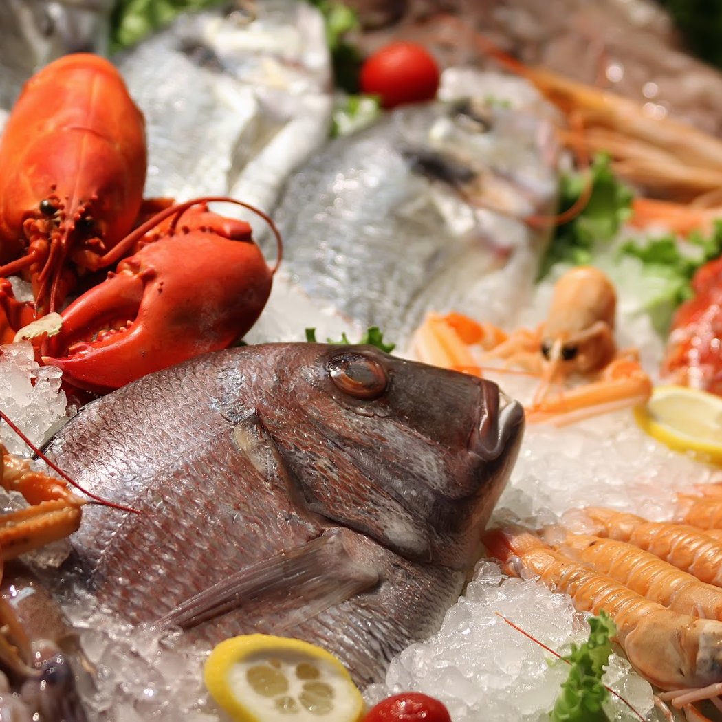 Sea & Sea Fish Market 3