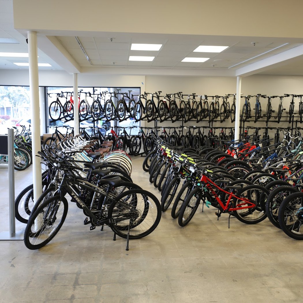 Epicenter Cycling 3
