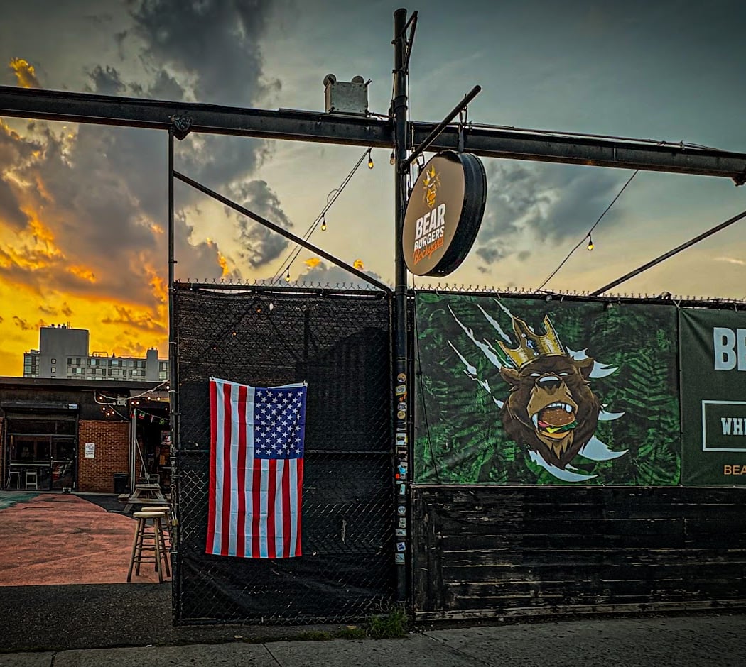 FRI-DAY LIGHTS | Friday, August 21 | Outdoor Day Party (4PM–10PM) 3