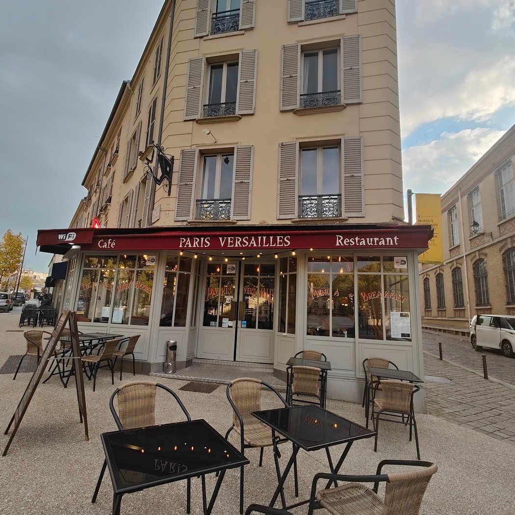 Le Paris Versailles 2