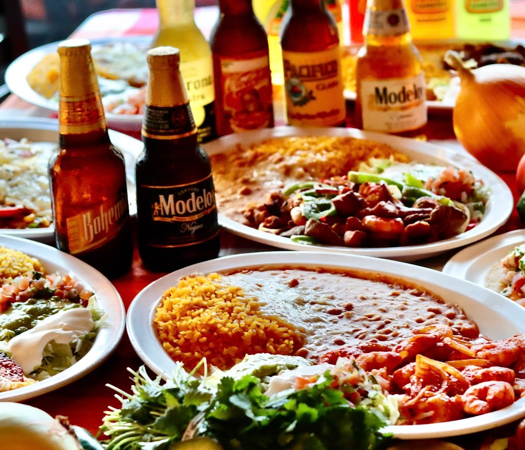 Taquería La Perla 1